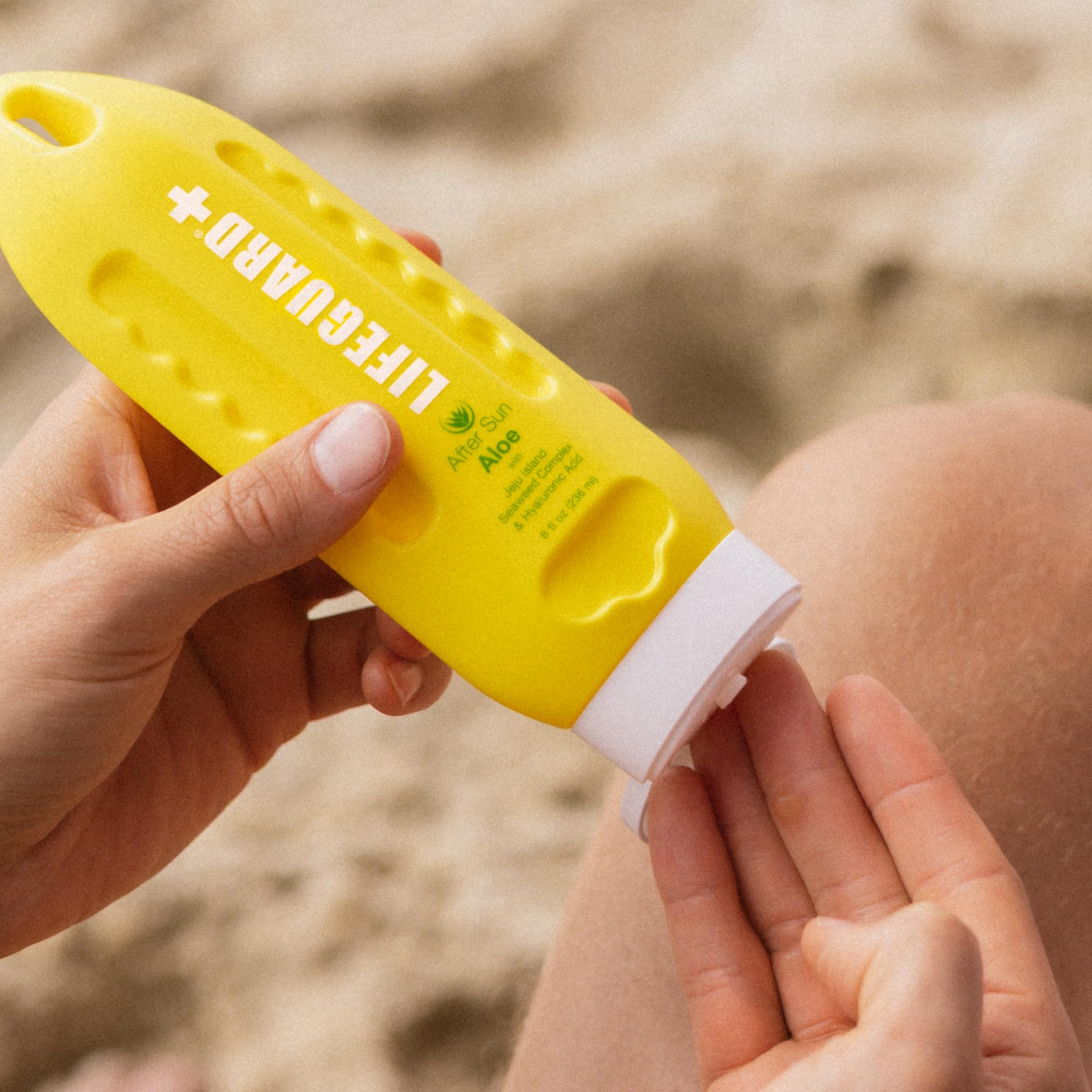 LIFEGUARD After Sun Aloe Gel - Cooling and Soothing Aloe Gel for After Sun Care and Sunburn Relief, Instant Hydration and Moisturizer, Lightweight Texture - 8 fl. oz. - Image 6